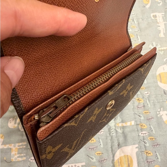 Louis Vuitton Vintage Tressor Wallet (PRICE FIRM) - Picture 14 of 14